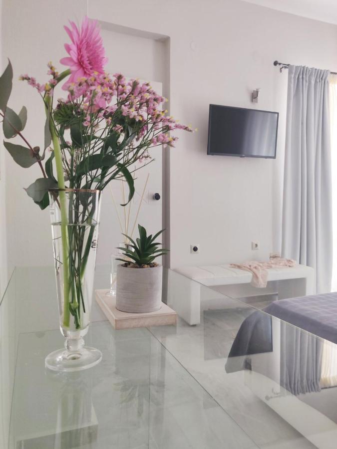 Emorfia'S Apartments Platanes  Ngoại thất bức ảnh
